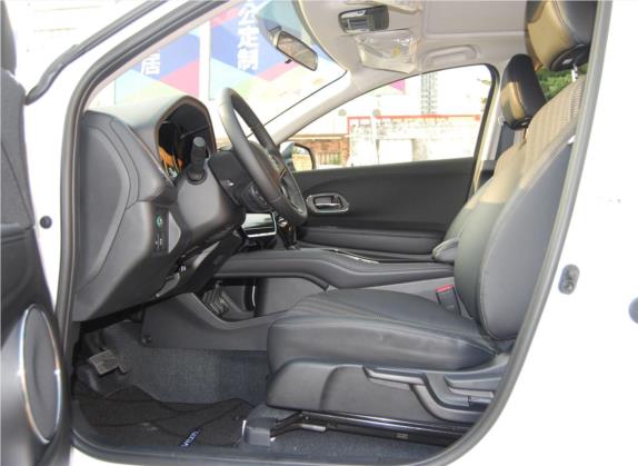 缤智 2017款 1.8L CVT两驱豪华型 车厢座椅   前排空间