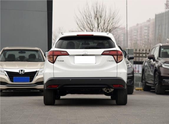 缤智 2017款 1.8L CVT两驱智享型 外观   正后