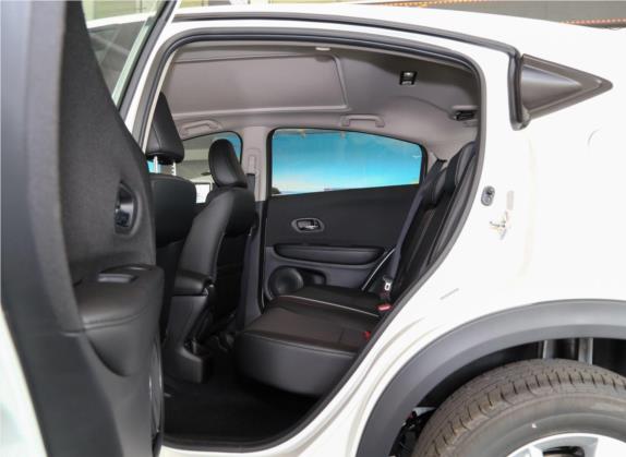 缤智 2019款 1.5L CVT先锋版 国V 车厢座椅   后排空间