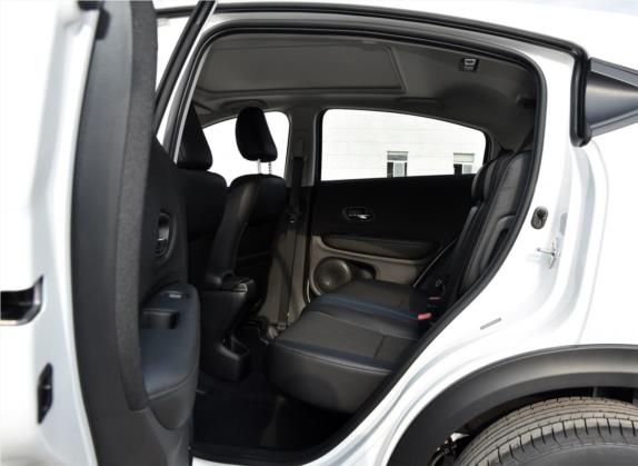 缤智 2019款 1.5L CVT先锋版 国VI 车厢座椅   后排空间
