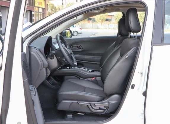 缤智 2019款 1.5L CVT豪华型 国V 车厢座椅   前排空间