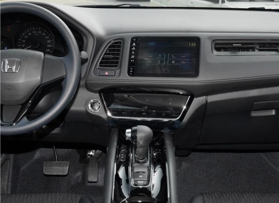 缤智 2020款 220 TURBO CVT豪华版 中控类   中控台