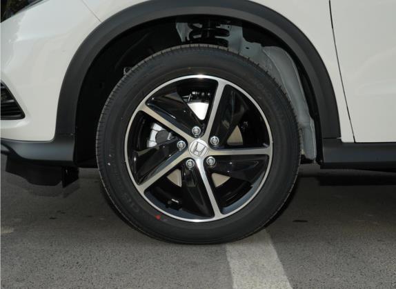 缤智 2020款 220 TURBO CVT豪华版 其他细节类   前轮