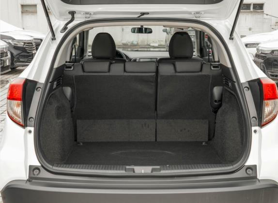 缤智 2022款 1.5L CVT精英智享版 车厢座椅   后备厢