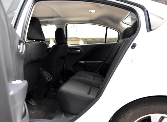 锋范 2015款 1.5L CVT旗舰版 车厢座椅   后排空间