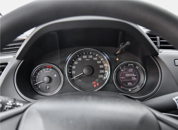 锋范 2018款 1.5L CVT型动版 中控类   仪表盘