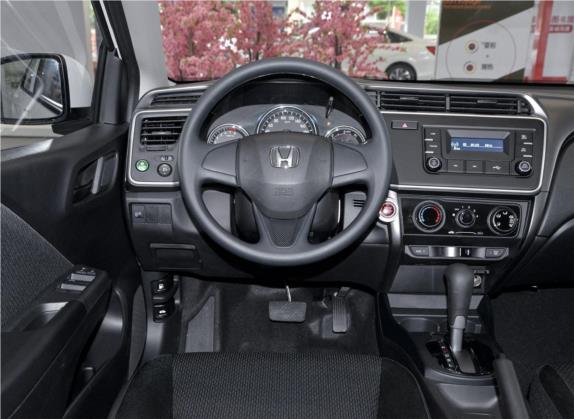 锋范 2019款 1.5L CVT型动版 中控类   驾驶位