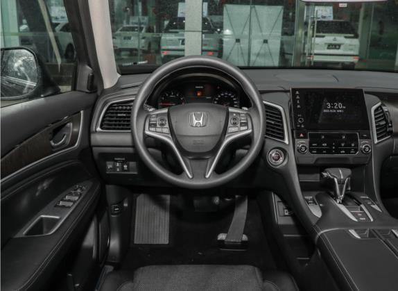 冠道 2022款 240TURBO 两驱限量纪念版 中控类   驾驶位