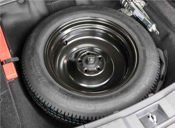 皓影 2020款 240TURBO CVT两驱豪华版 其他细节类   备胎