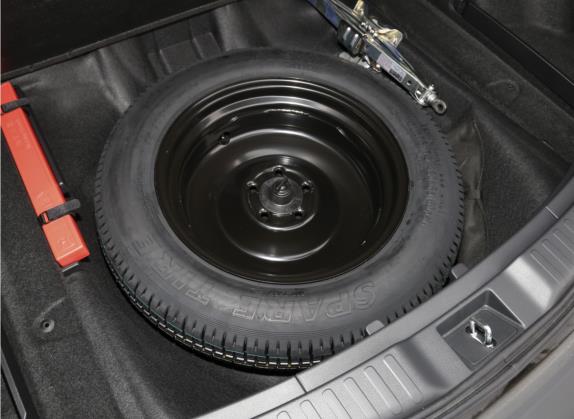 皓影 2021款 240TURBO CVT两驱精英版 其他细节类   备胎