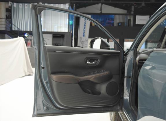 ZR-V 致在 2022款 1.5T CVT尊享版 车厢座椅   前门板