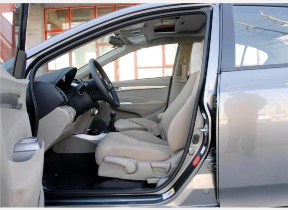 锋范经典 2008款 1.5L 手动精英版 车厢座椅   前排空间