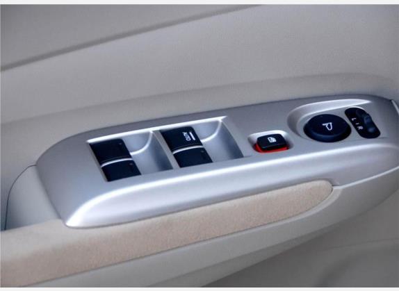 锋范经典 2008款 1.5L 手动精英版 车厢座椅   门窗控制