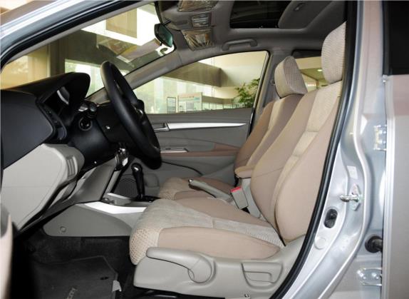 锋范经典 2011款 1.5L 自动精英品致版 车厢座椅   前排空间