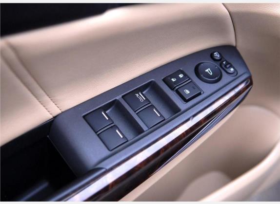雅阁 2008款 2.4L EXL Navi 车厢座椅   门窗控制