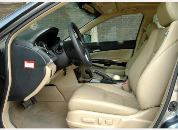 雅阁 2008款 2.0L EX Navi 车厢座椅   前排空间