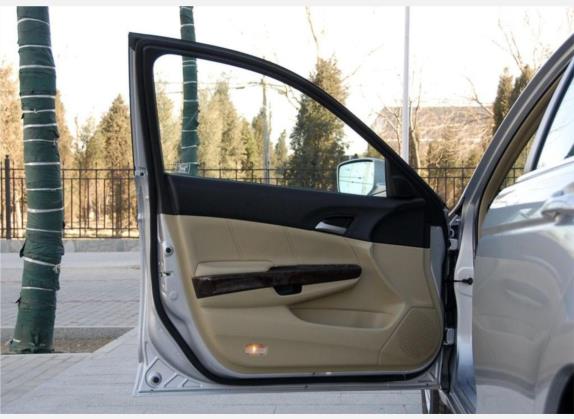 雅阁 2009款 2.4L LX 车厢座椅   前门板