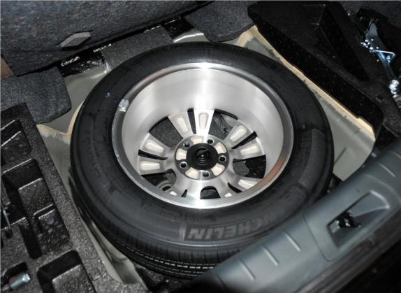 雅阁 2011款 2.4L LX 其他细节类   备胎
