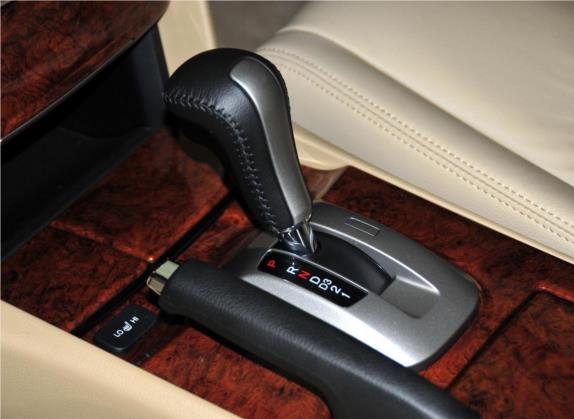 雅阁 2011款 2.4L LX 中控类   挡把
