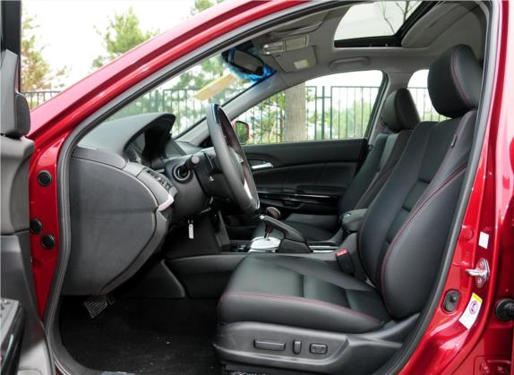 雅阁 2013款 2.4L SE 车厢座椅   前排空间