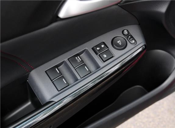 雅阁 2013款 2.4L SE 车厢座椅   门窗控制