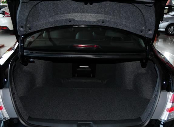 雅阁 2013款 2.0L SE 车厢座椅   后备厢