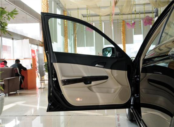 雅阁 2013款 2.4L LX 车厢座椅   前门板