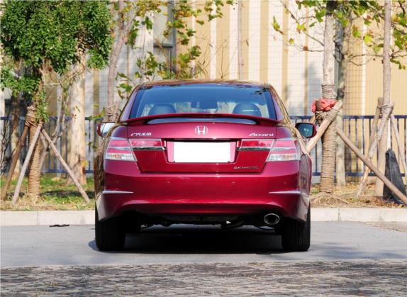 雅阁 2013款 2.4L PE 外观   正后