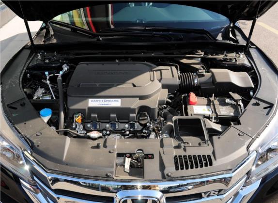 雅阁 2014款 3.0L VTI 尊贵版 其他细节类   发动机舱