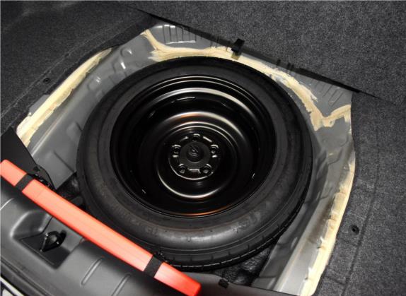 雅阁 2016款 2.0L 舒适版 其他细节类   备胎