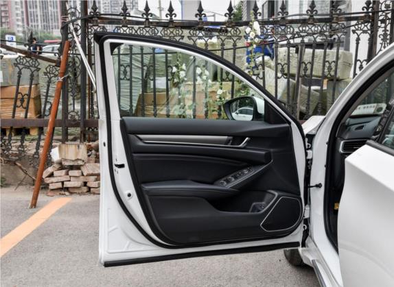 雅阁 2018款 230TURBO 舒适版 国V 车厢座椅   前门板