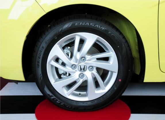 飞度 2014款 1.5L EXLI CVT领先型 其他细节类   前轮