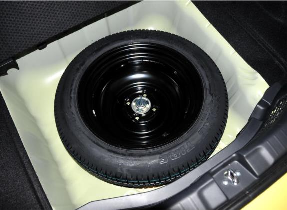 飞度 2014款 1.5L EXLI CVT领先型 其他细节类   备胎