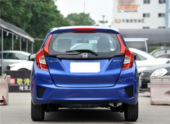 飞度 2014款 1.5L LX CVT舒适型 外观   正后