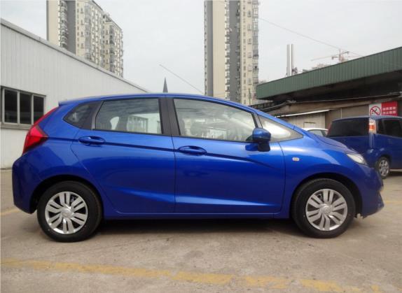 飞度 2014款 1.5L LX CVT舒适型 外观   正侧