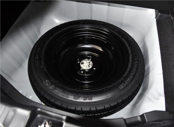 飞度 2016款 1.5L LX CVT舒适型 其他细节类   备胎
