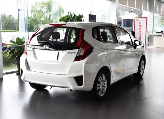 飞度 2016款 1.5L LX CVT舒适型 外观   斜后