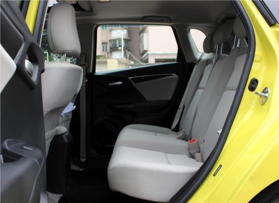 飞度 2016款 1.5L EXLI CVT领先型 车厢座椅   后排空间