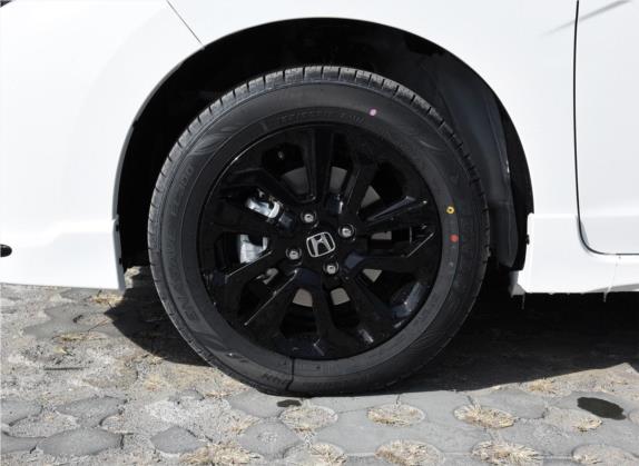 飞度 2018款 1.5L CVT潮跑版 其他细节类   前轮