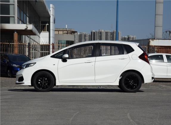 飞度 2018款 1.5L CVT潮跑版 外观   正侧