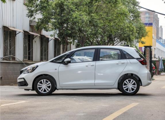 飞度 2021款 1.5L CVT潮享版 外观   正侧