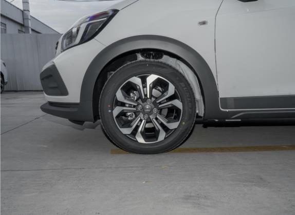 飞度 2021款 1.5L CVT潮越版 其他细节类   前轮