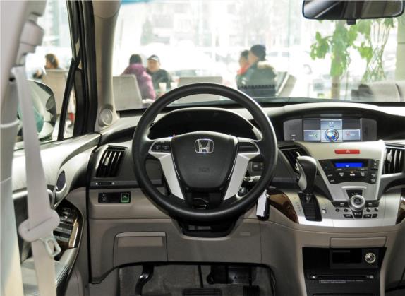 奥德赛 2014款 2.4L 舒适版 中控类   驾驶位