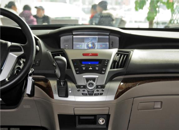 奥德赛 2014款 2.4L 舒适版 中控类   中控台