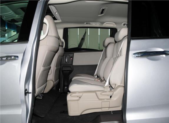 奥德赛 2015款 2.4L 豪华版 车厢座椅   后排空间