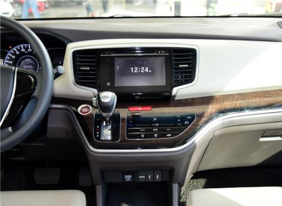 奥德赛 2015款 改款 2.4L 豪华版 中控类   中控台