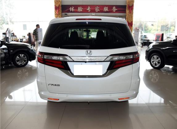 奥德赛 2015款 改款 2.4L 智享版 外观   正后