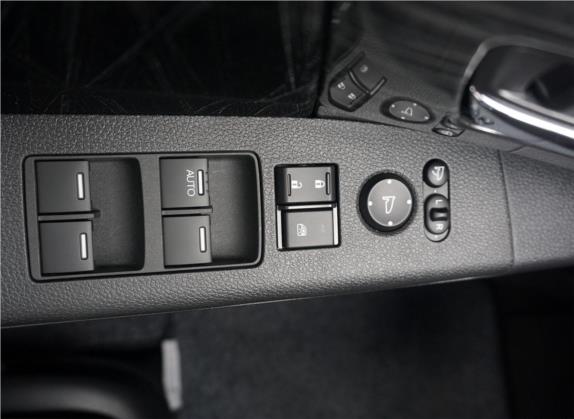 奥德赛 2017款 2.4L 智酷版 车厢座椅   门窗控制