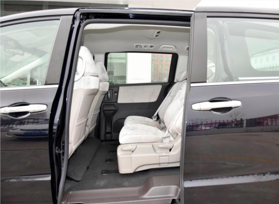 奥德赛 2017款 2.4L 舒适版 车厢座椅   后排空间