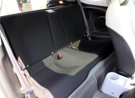 本田CR-Z 2012款 hybrid 车厢座椅   后排空间